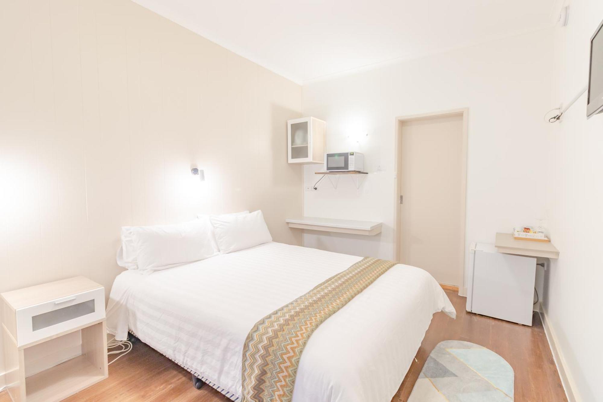 Warburton Lodge Экстерьер фото